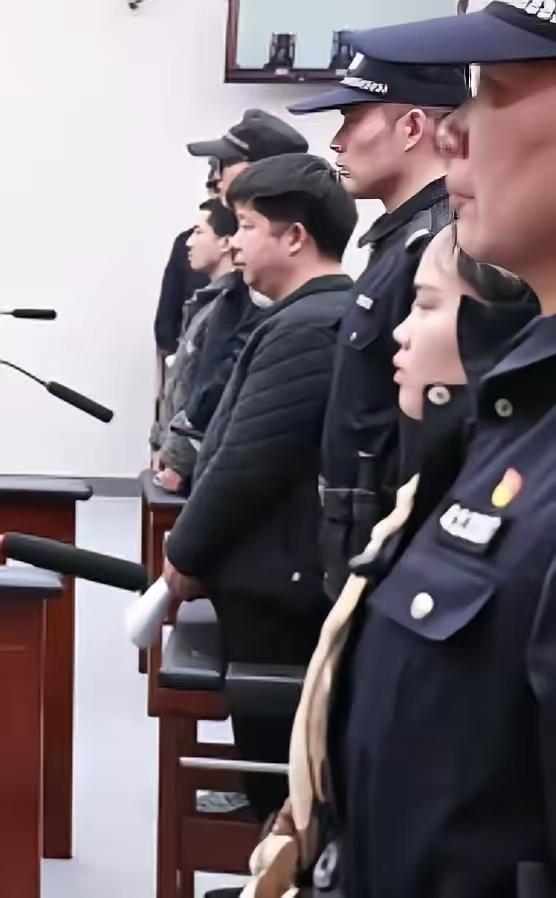 “死猪不怕开水烫”，沙玉娇和余金生二审的时候还长胖了。

他们在牢里还能吃能睡，