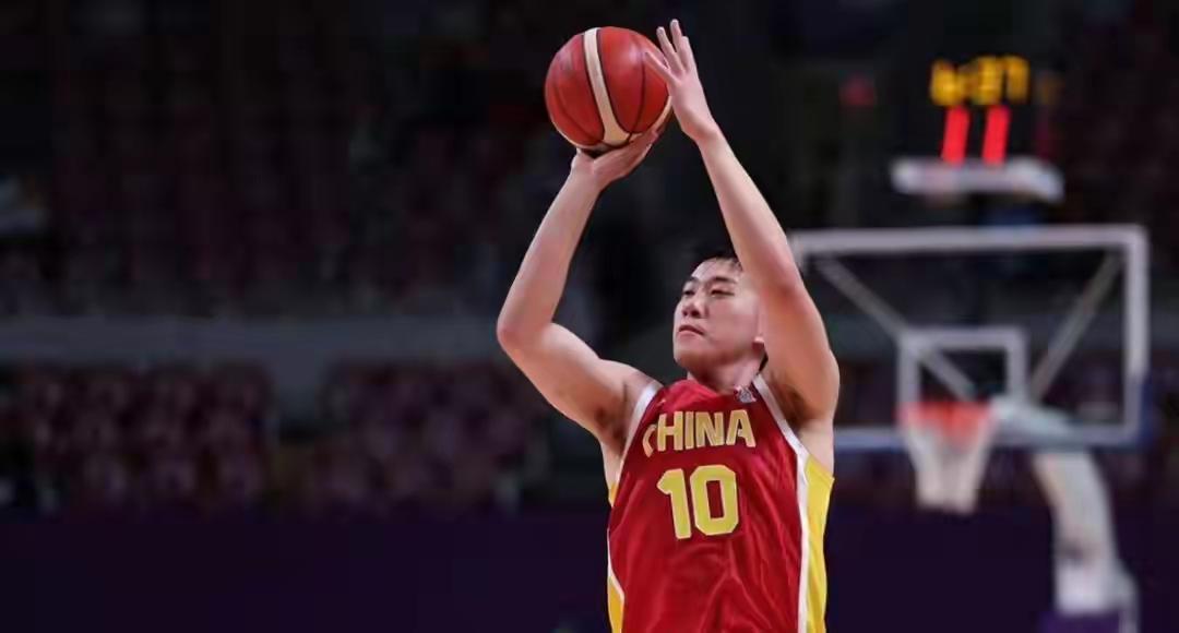 中国男篮现在最后悔的事，是放走还在打NCAA的大学生王俊杰，代价竟是世预赛被韩国