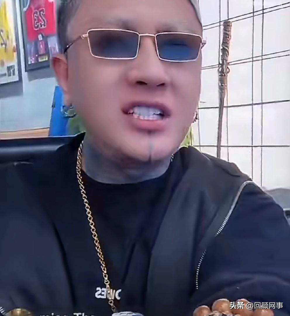 方丈小火苗爆发开皮四合，丈门出征，想踩我上位除非我永久TA！

        