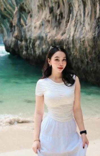 马来西亚女网红依靠智能手表揪出丈夫的小三，她是高中生，才17岁呀！

在如今高度