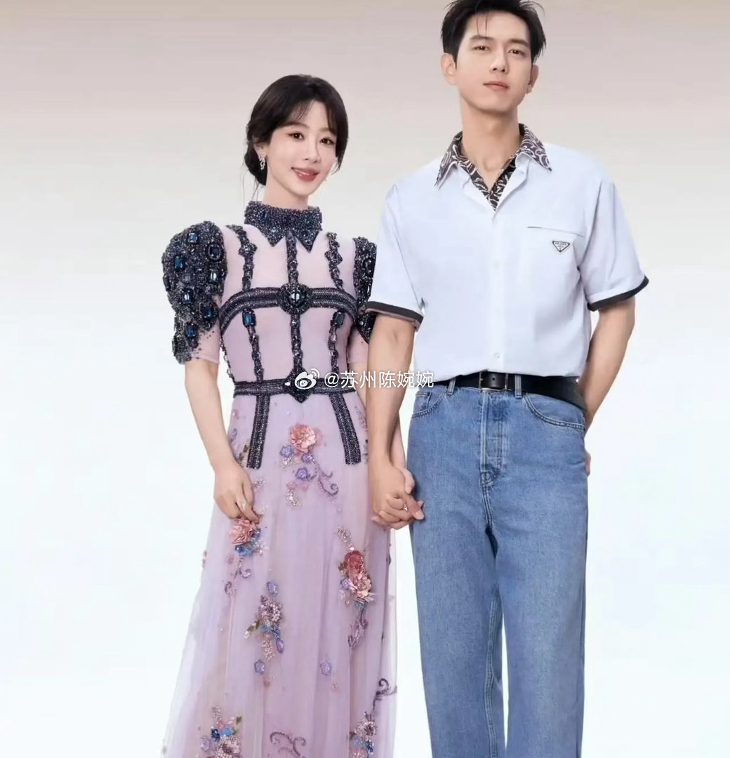 张一山发文恭祝杨紫得奖，我不意外牛骏峰发文祝福杨紫，我也不惊奇但我真的实在想不通