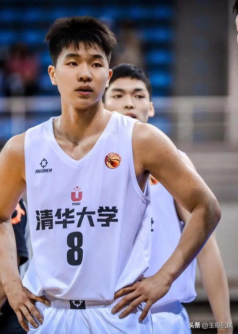 揣测新疆男篮新赛季成绩拉胯的原因，难道是为了得到天才后卫石奎，那么石奎是什么人呢