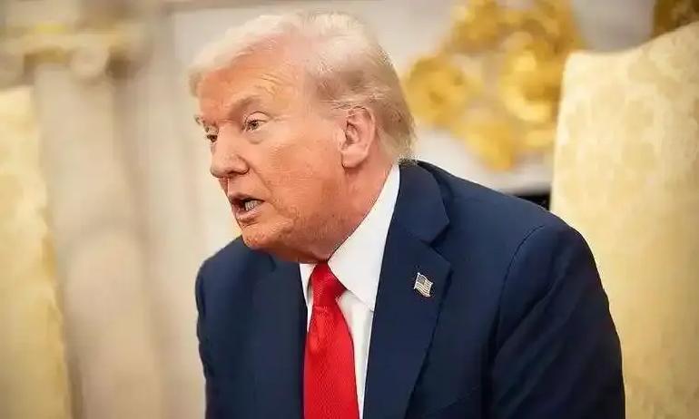 特朗普的激进路线，会把世界带向哪里？
 
在俄乌战场和中东余波未平的当下，美国前