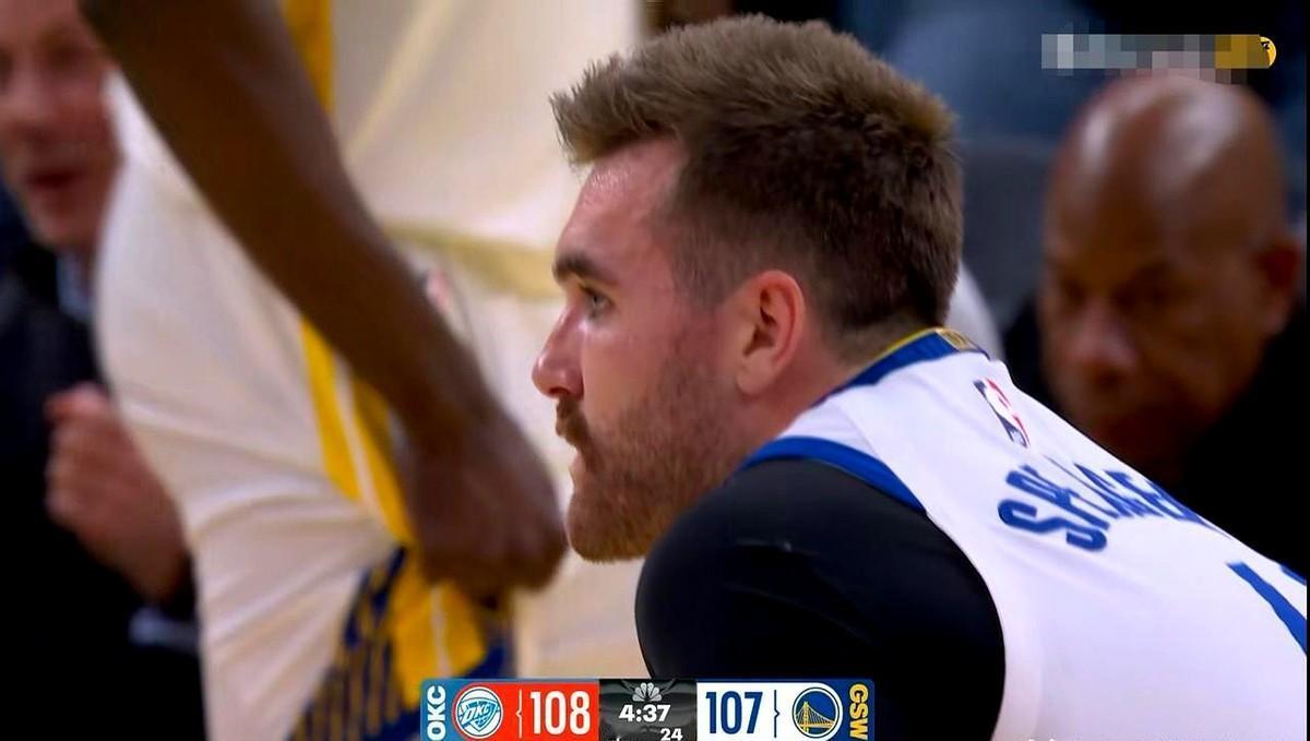 勇士悍将斯潘塞真是一战成名！虽然今天勇士在主场以112：124输给了雷霆，但是斯