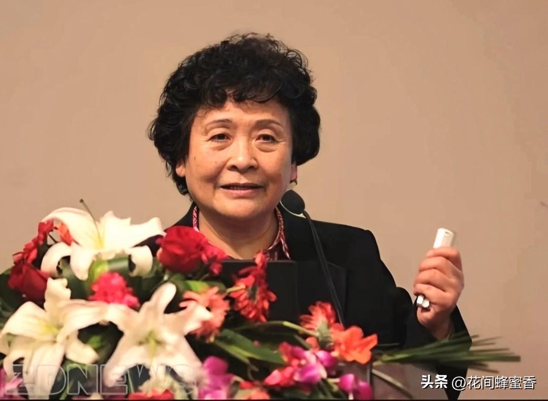 温情感言别乱传！
钟掘院士七一勋章真实发声要分清
 
2026年七一，90岁中南