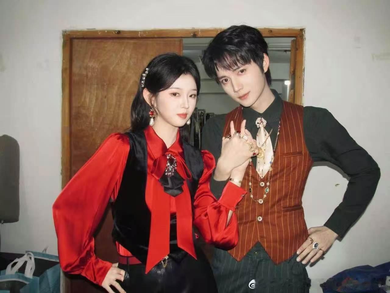 夫人她专治不服4好六剧宣夫人她专治不服4hi6剧宣夫人她专治不服4好六剧宣 好起