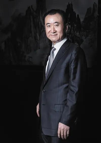 王健林再卖48座万达广场万达到底欠了多少债务？怎么感觉王健林这几年一直在变卖资产