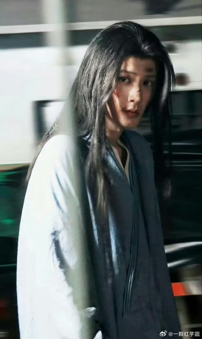 檀健次 这个伤痕破碎感好真实！！ 