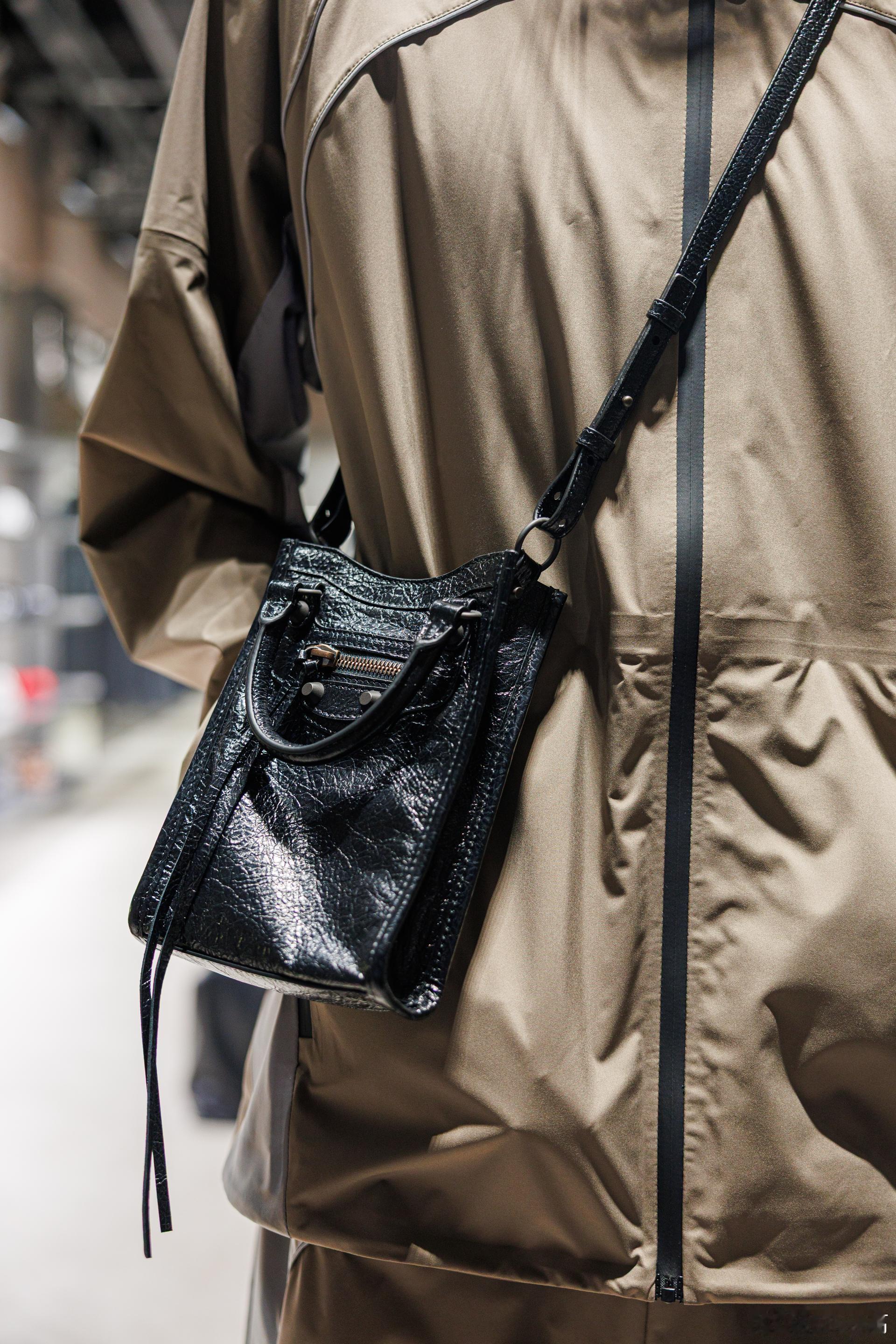 eric时尚星闻eric时尚预览Balenciaga TechWear科技机能系