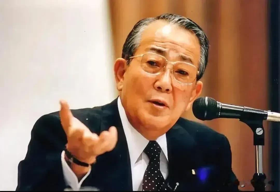 有位富豪曾说过一段直击现实的话：
“世上没有任何一件事，比挣到钱更能真实反映你的