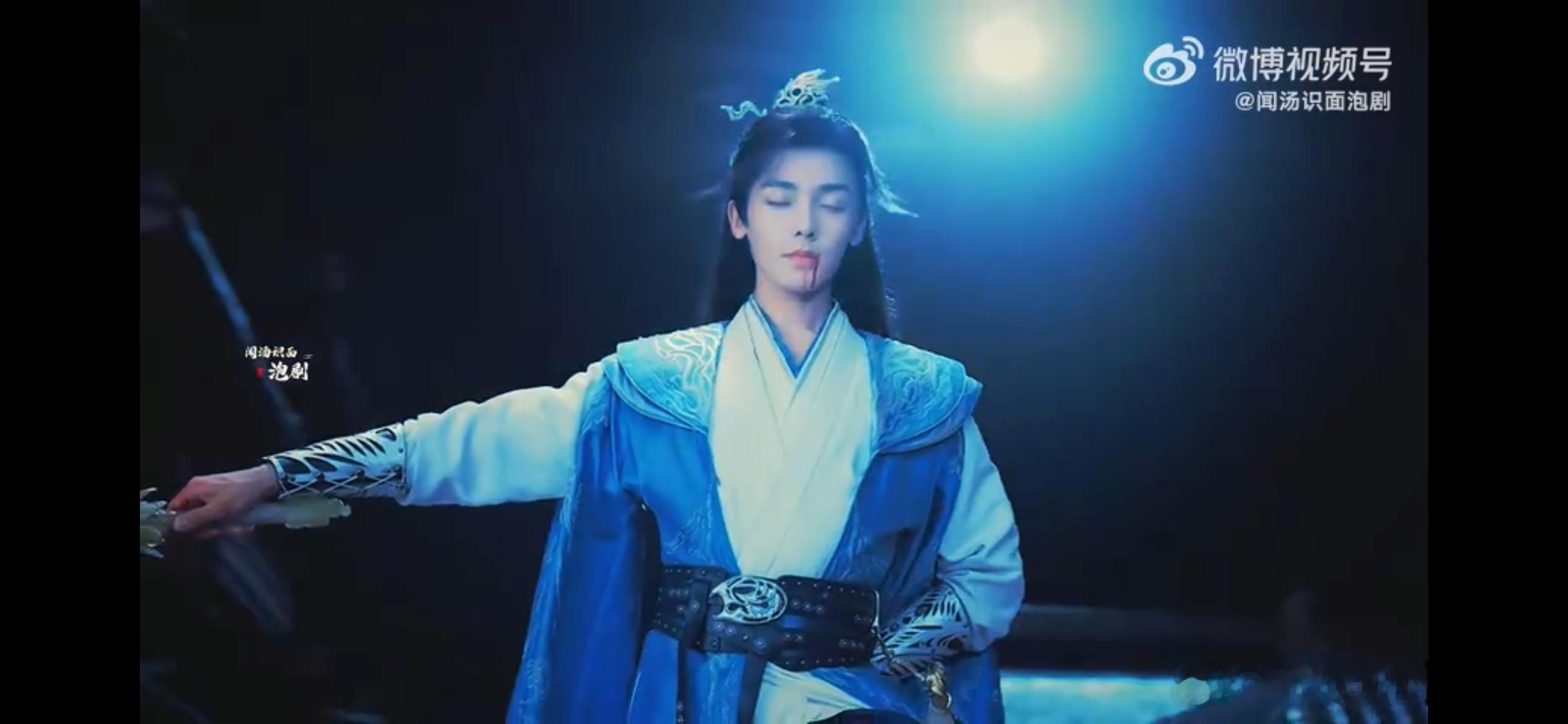 #这下真的感动不敢动了#叶鼎之有百里东君这样的好朋友也太棒了，而且还是试试刻刻保