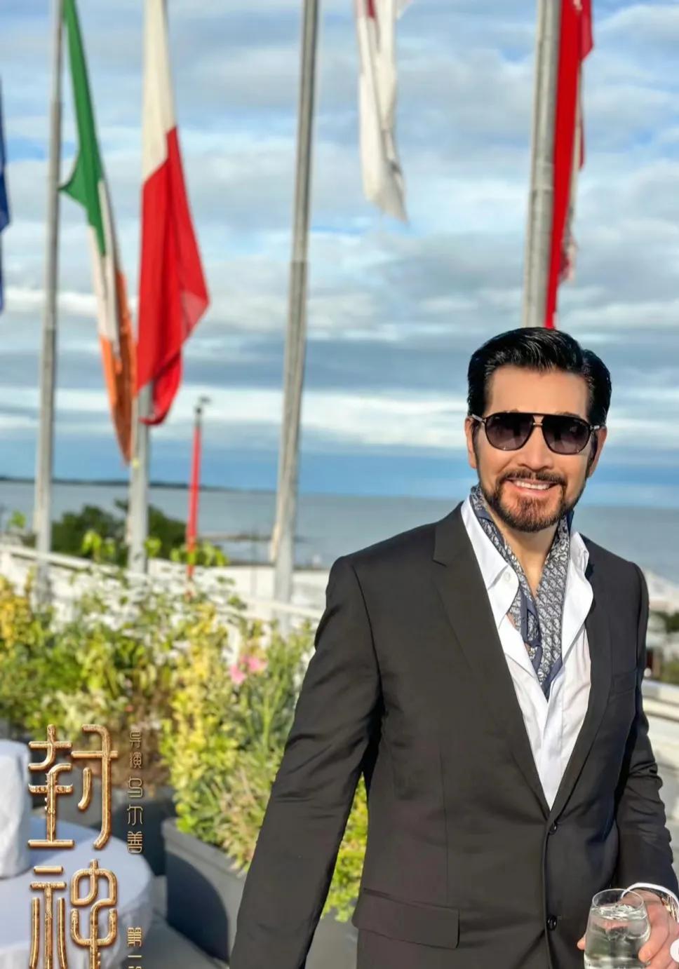 听说封神治妇科，
没想到欧洲也为费翔疯狂。
纣王单枪匹马征战威尼斯影展，
往那一