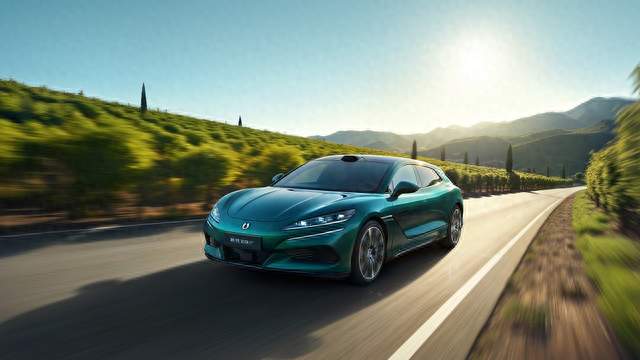 玩得转、搞得定、聊得来，全新腾势Z9GT OTA上线“迪迪虾”
