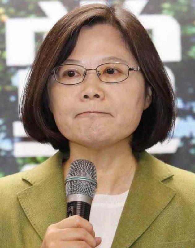 7月19日，台北国际会议中心，民进党全代会正式登场。赖清德率府、院、党高层集体亮