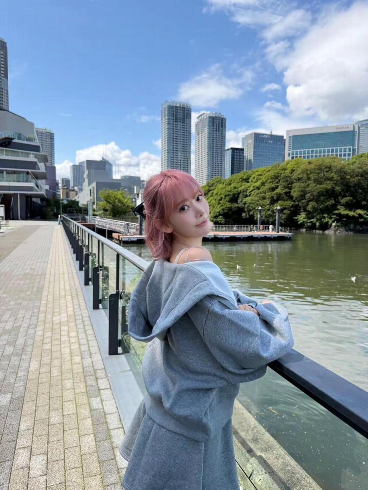 sakura酱 女友感爆棚🩷。宫胁咲良 宫脇咲良 sakura lessera