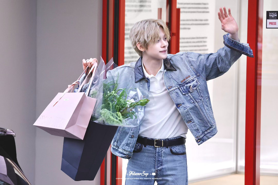 260611 Vogue Salon下班饭拍嫩嫩的 好可爱©️FebeverSe