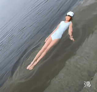 这游泳水平太厉害了，假如天津母子俩要有这水平那该多好啊！[祈祷]
