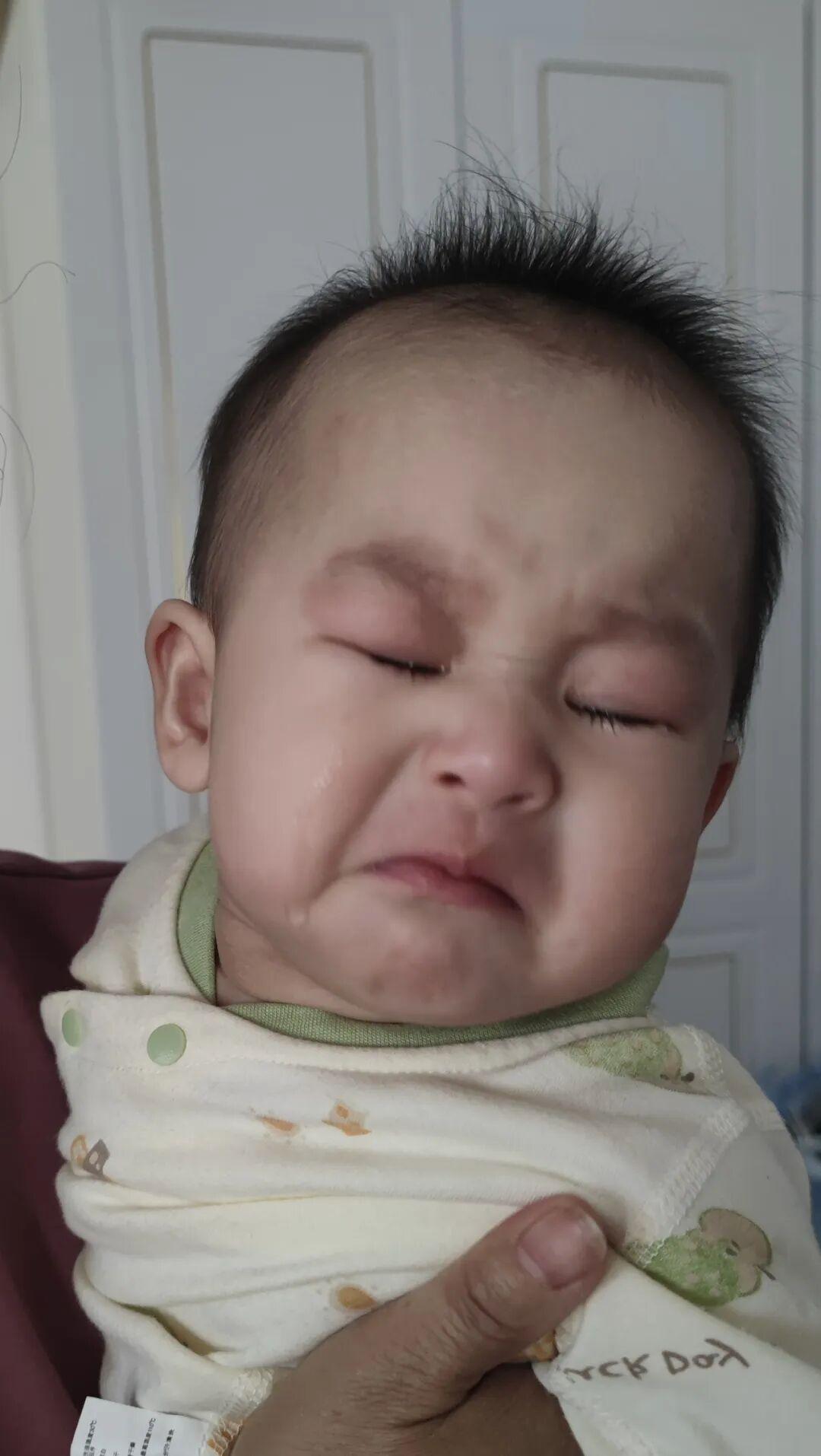 眼泪真的好奇怪：为什么委屈的它那么难忍？

每当夜深人静，孤独的时刻，眼眶总会悄