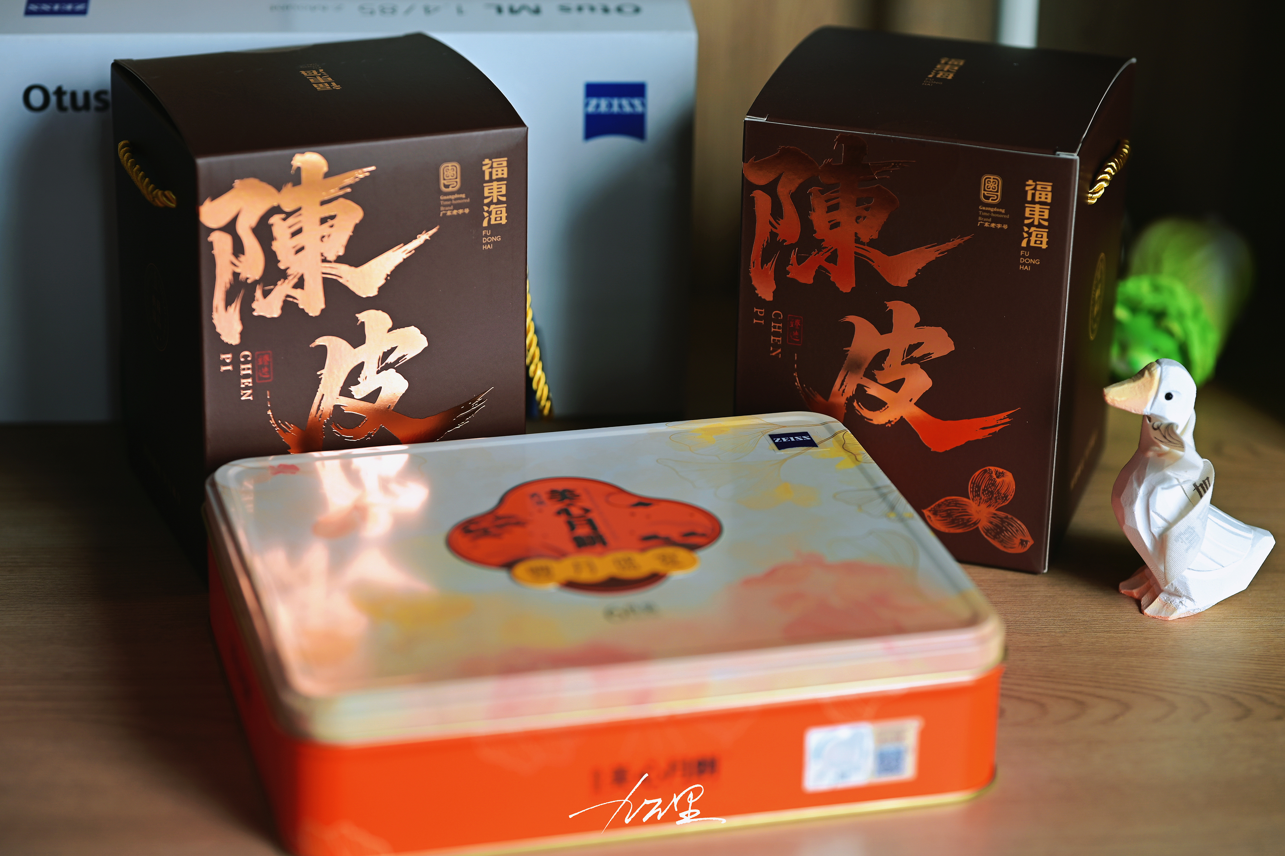 收到了蔡司的中秋礼盒，太有心了[抱拳]中秋中秋节快乐蔡司镜头 ​​​