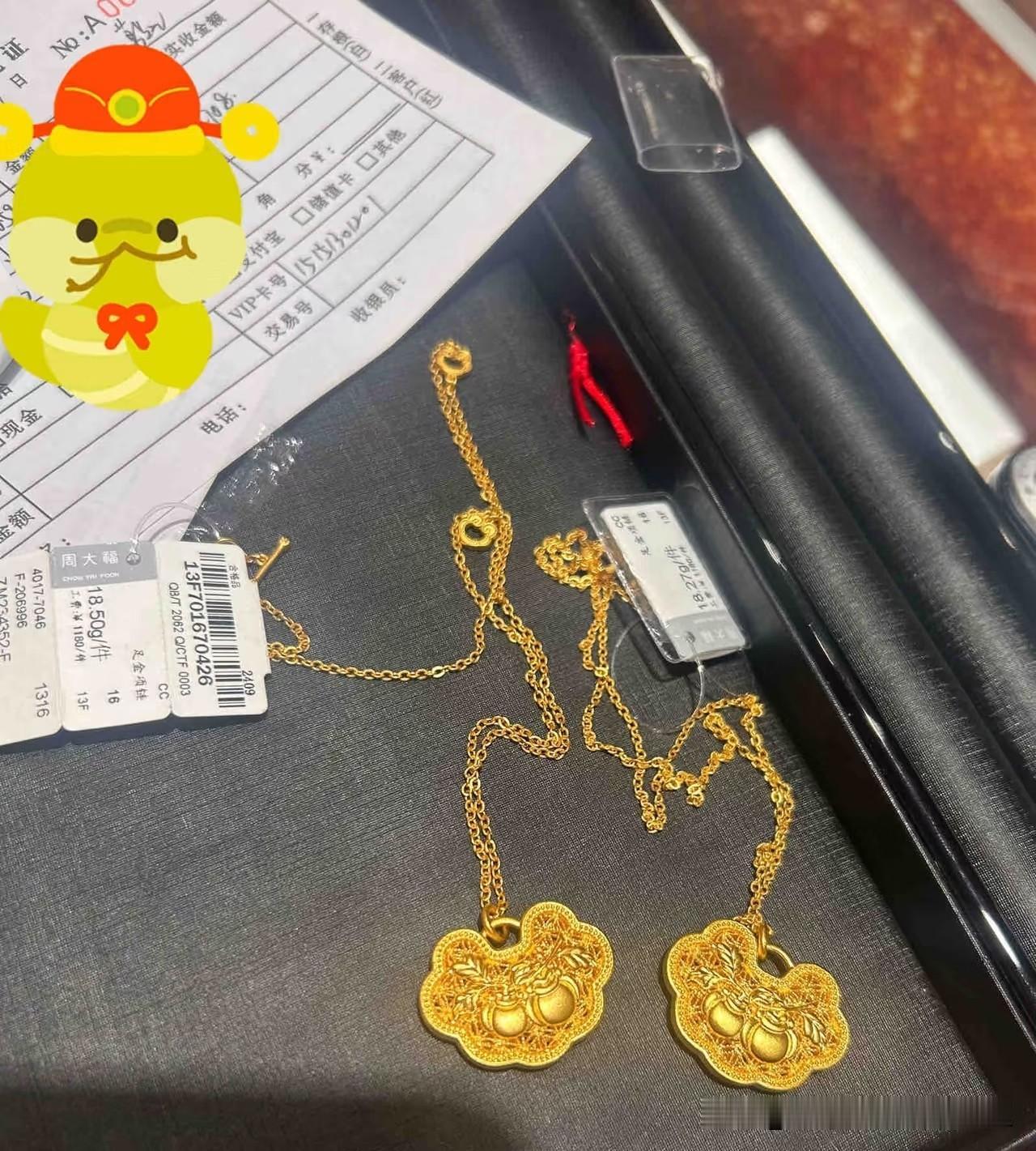 这题我会，我市直重点中学在编老师，长相平平但我老公是985博士，大学副教授。学校