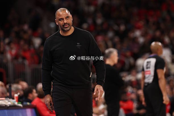 客场打公牛，火箭看起来轮换球员数量不少，实际上先发5人的出场时间都超过了34分钟