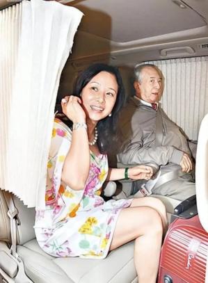 震惊！赌王三太的低调人生大起底！
哇靠，这位三太陈婉珍可谓是低调隐形到令人咂舌。