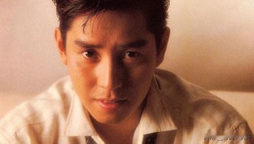 谭咏麟为什么要写下《卡拉永远OK》这首歌？

大家可知道这首歌可是谭校长自己一手