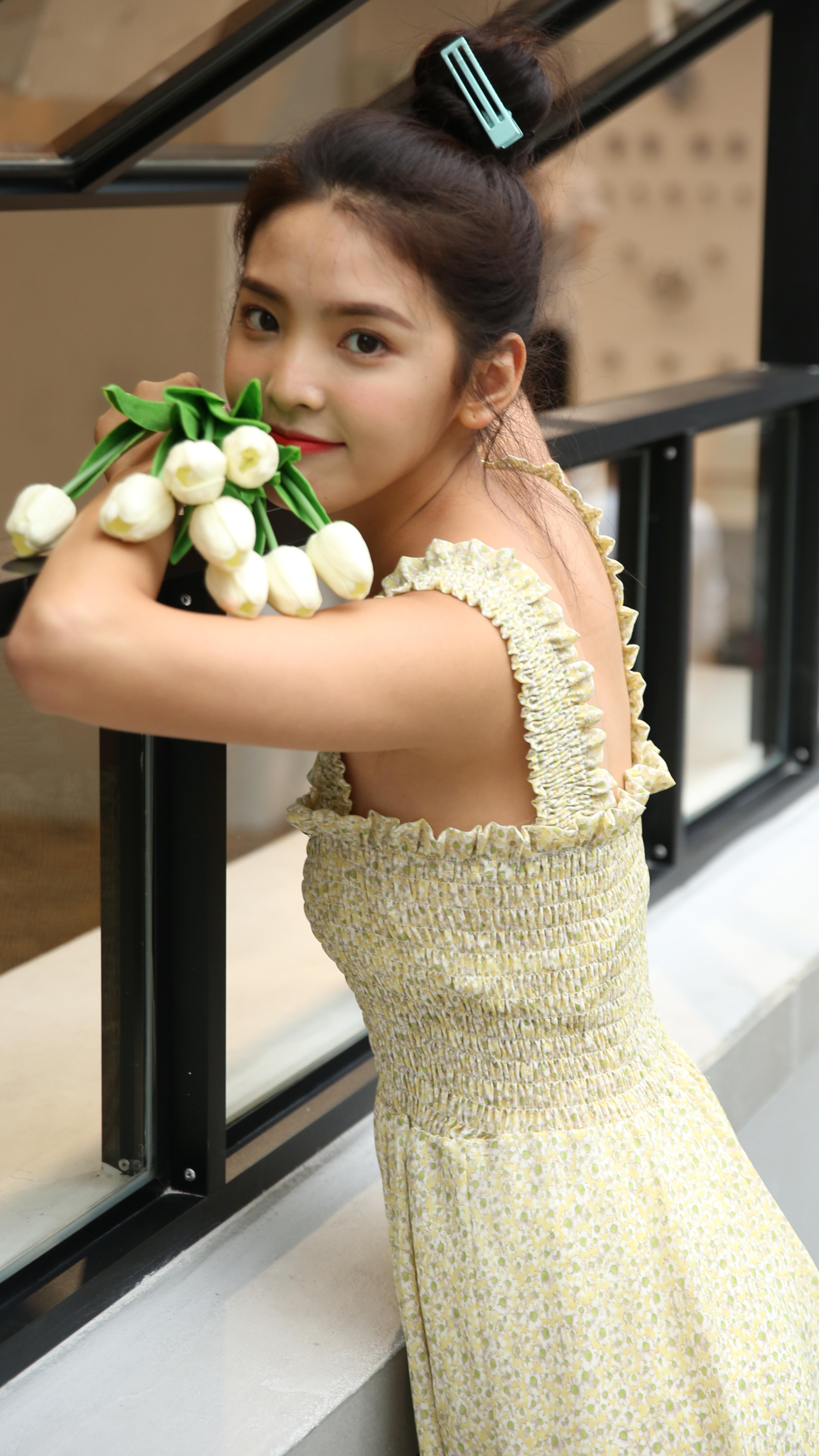 章若楠背上的勒痕怎么回事 