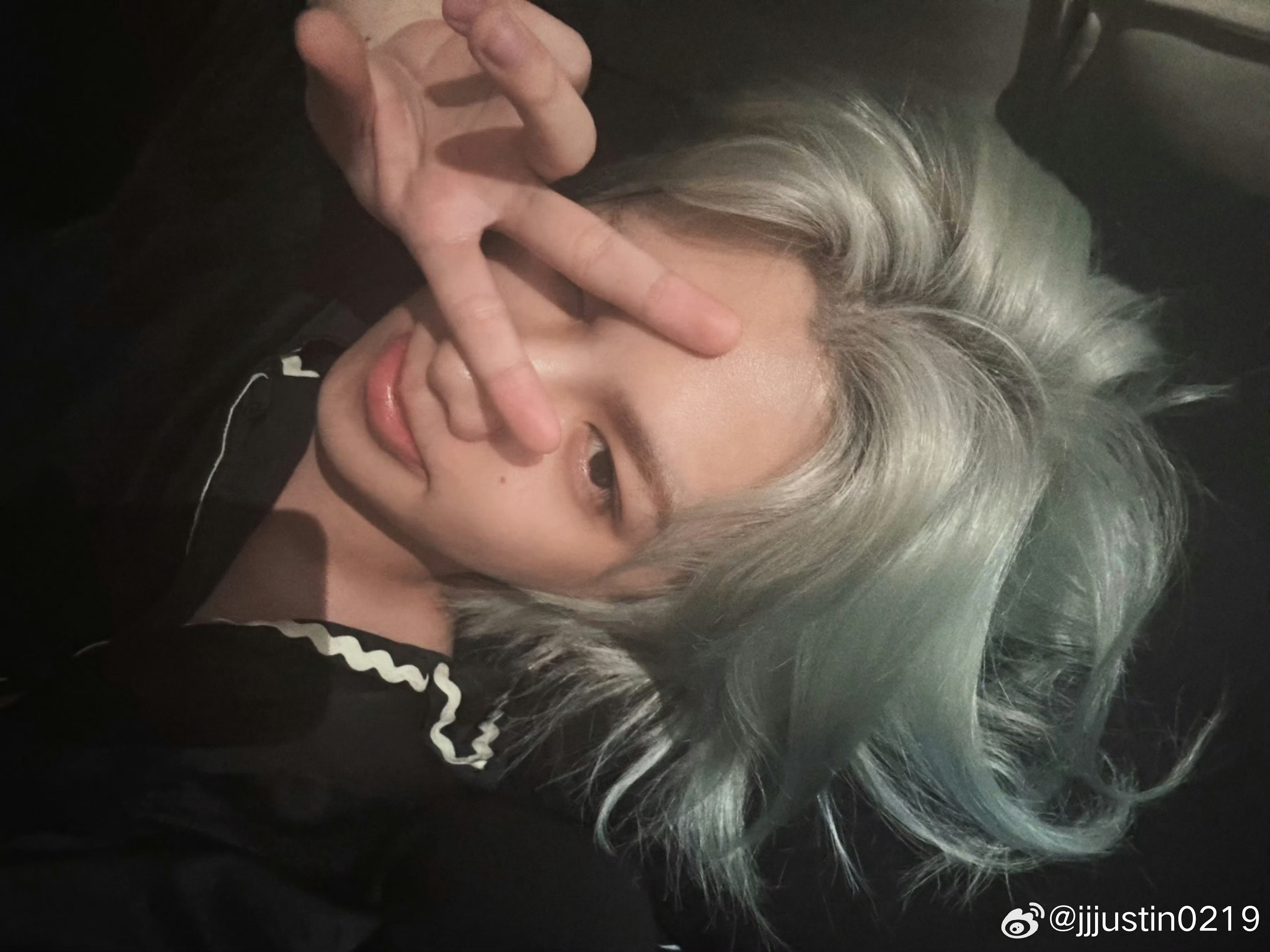 这件睡衣还穿着呢 