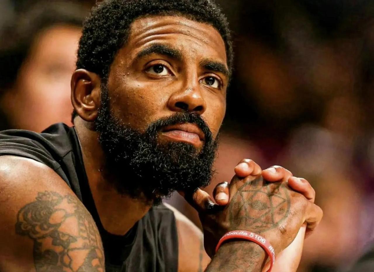 欧文一个转发，直接把詹姆斯推上风口浪尖，NBA谁还敢碰博彩资本

前两天，欧文在