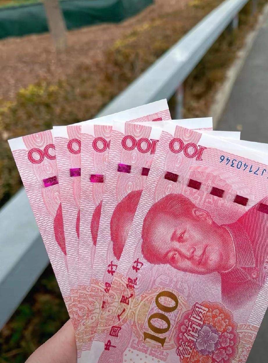 现在的社会，真是一点信任都没有！我家有个亲戚住院了，我去医院看她，本来准备500