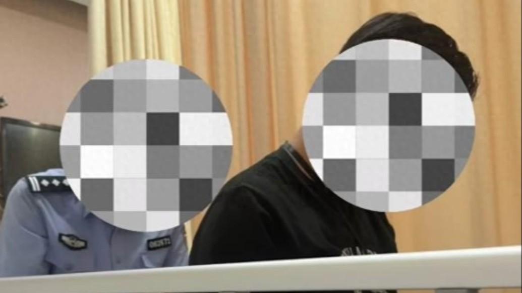 把面试者打到骨折，这样的企业谁还敢去。

面试竟成"全武行"！7月24日，深圳刘