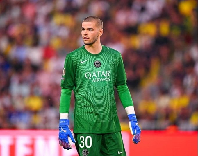 给舍瓦利耶时间，巴黎门线需要耐心沉淀当巴黎王子公园球场的欢呼声偶尔夹杂着质疑，2