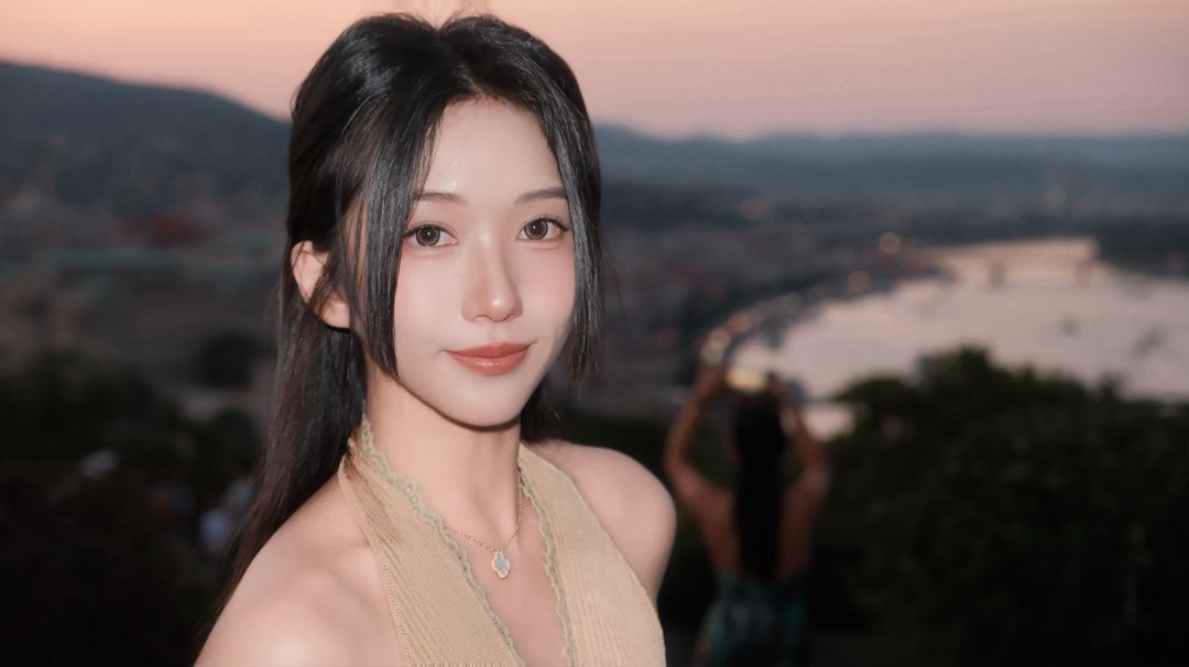 闪光灯真的吃妆又睡不着了 