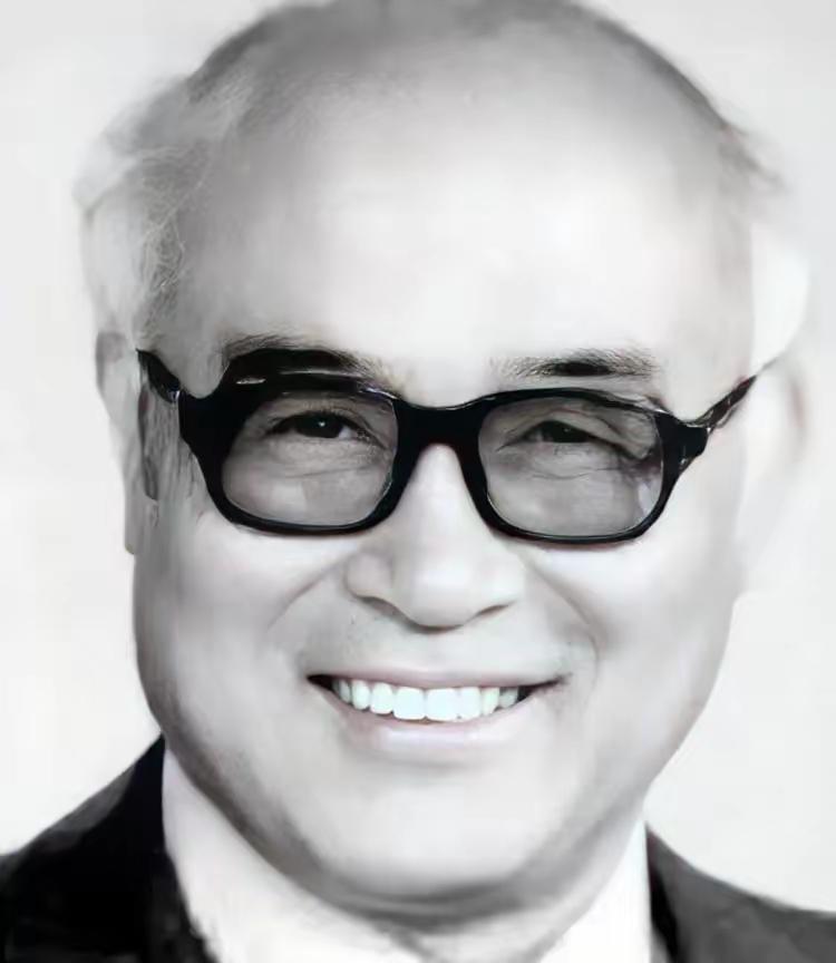 1976年10月，金祖敏被撤销一切职务，从此他彻底消失在了公众的视线中。作为曾名