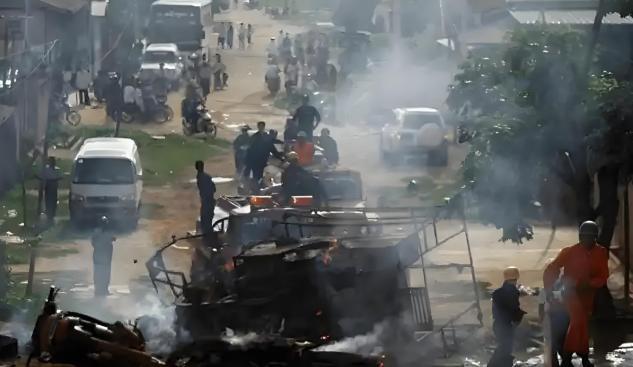 泰柬之战重大进展，柬埔为何孤立无援？做了三件事让亲者痛仇者快

12 月 7 日