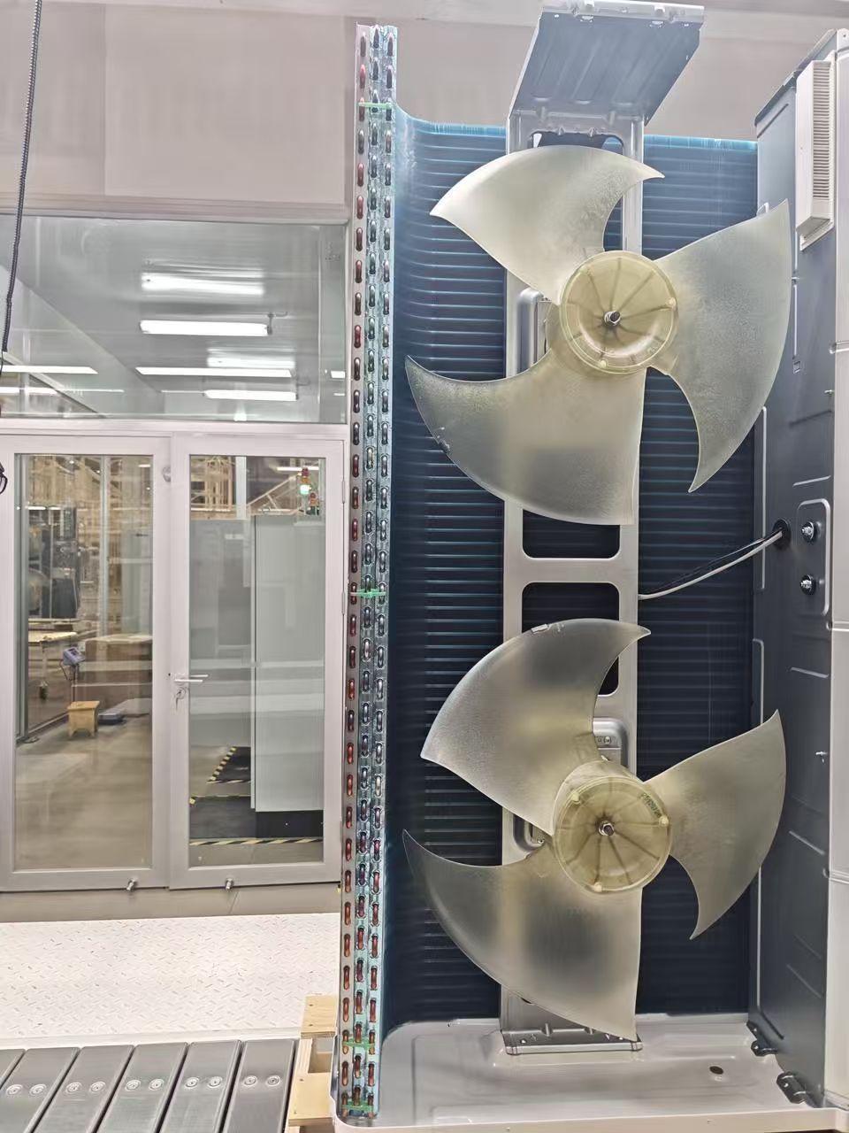 米家中央空调Pro双风轮小米刚在发布会上发布了米家中央空调 Pro 双风轮，产品