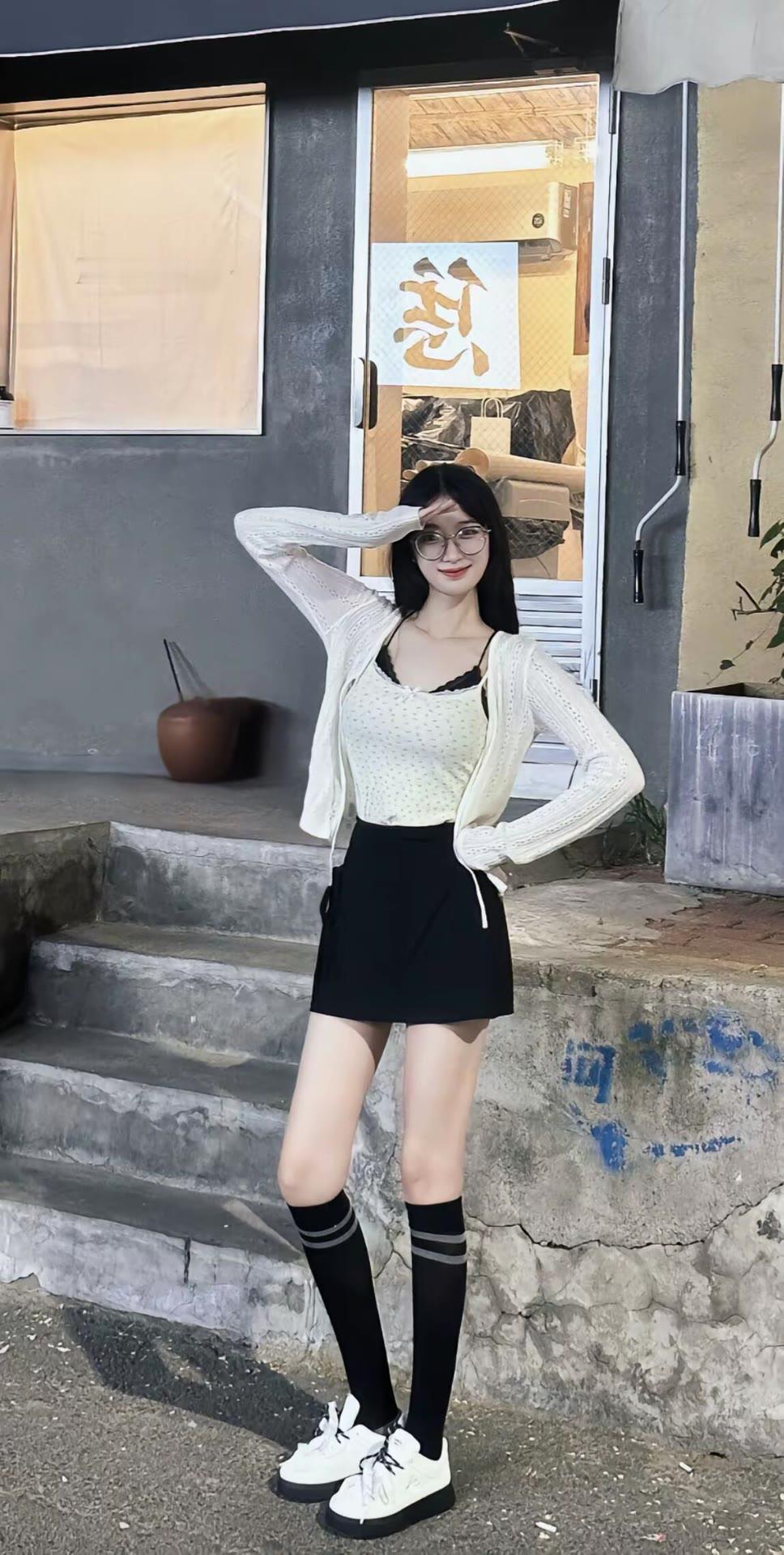 分享最新时尚搭配