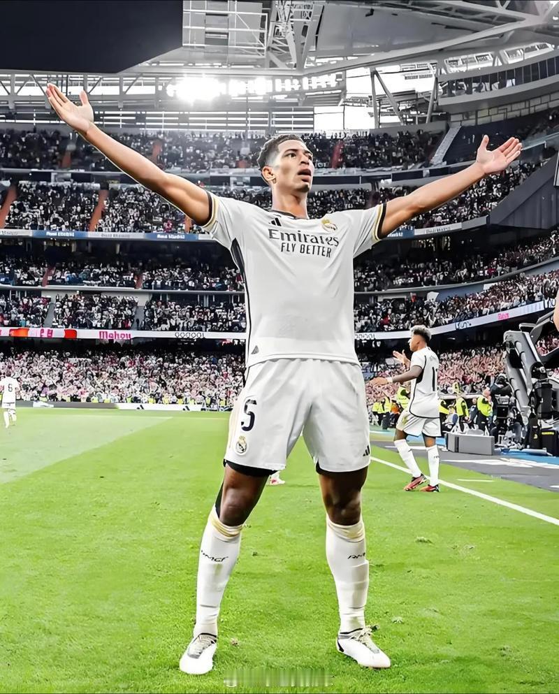 足球西甲第29轮 皇家马德里vs阿拉维斯 皇马主场迎战阿拉维斯，这是一场实力悬殊