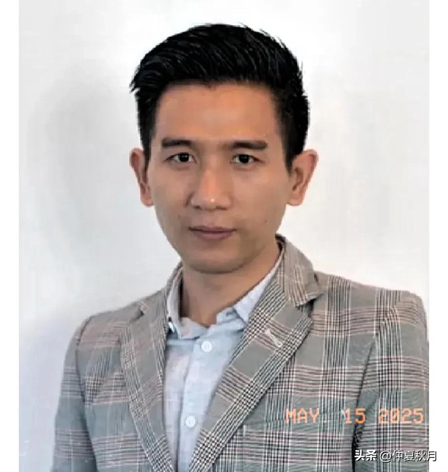 现在全网最烦恼的应该是赵德胤了吧

他愁的压根不是42岁没对象，而是名字总被念错