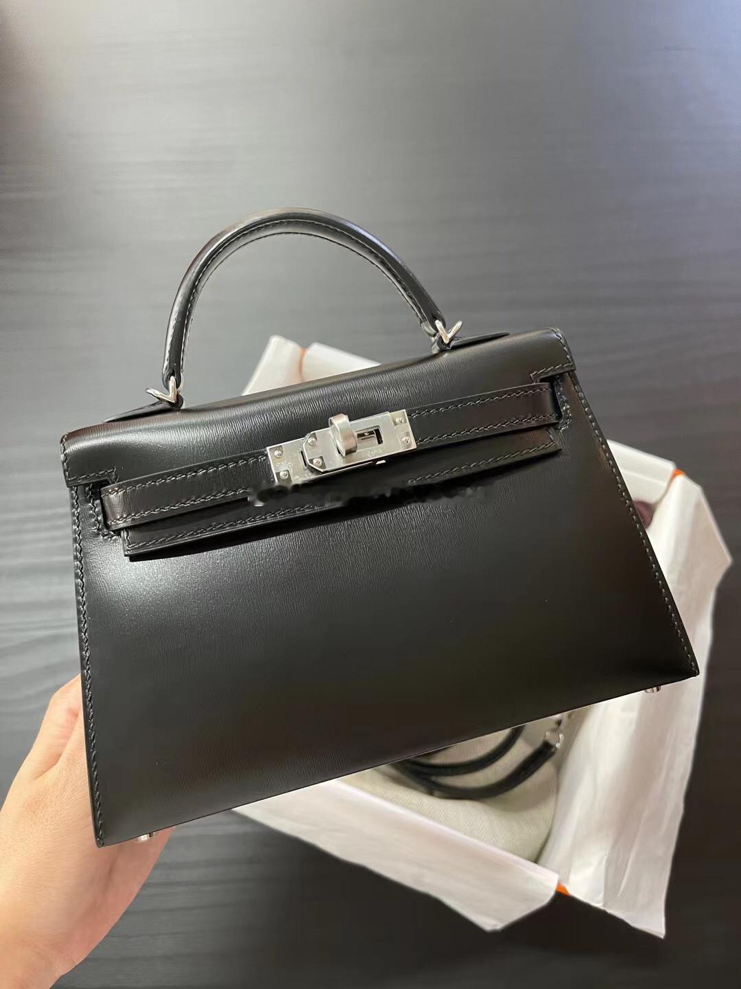 Mini kelly 二代 黑色 银扣 box皮 爱马仕hermes