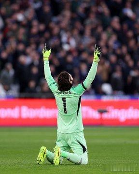 范迪克+阿里森+科纳特+戈麦斯+科尔克茨 终于来了一场零封 