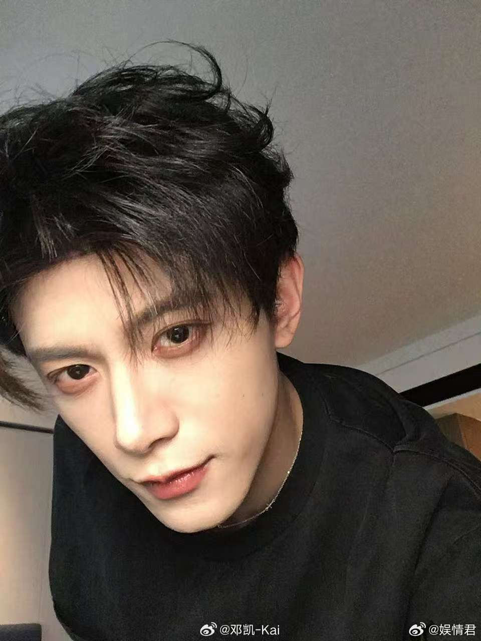 邓凯8年龙套今朝爆火 邓凯凭《逐玉》毁容皇子爆了！8年龙套磨出的疯批感绝了，结果