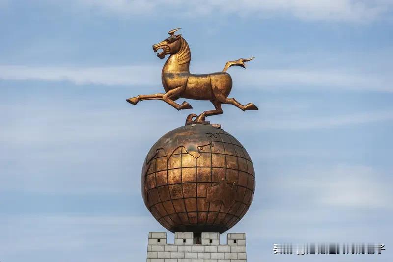 2026年马年，经济发展令人期待满满。预计中国经济会保持5%左右的增速，在“反内