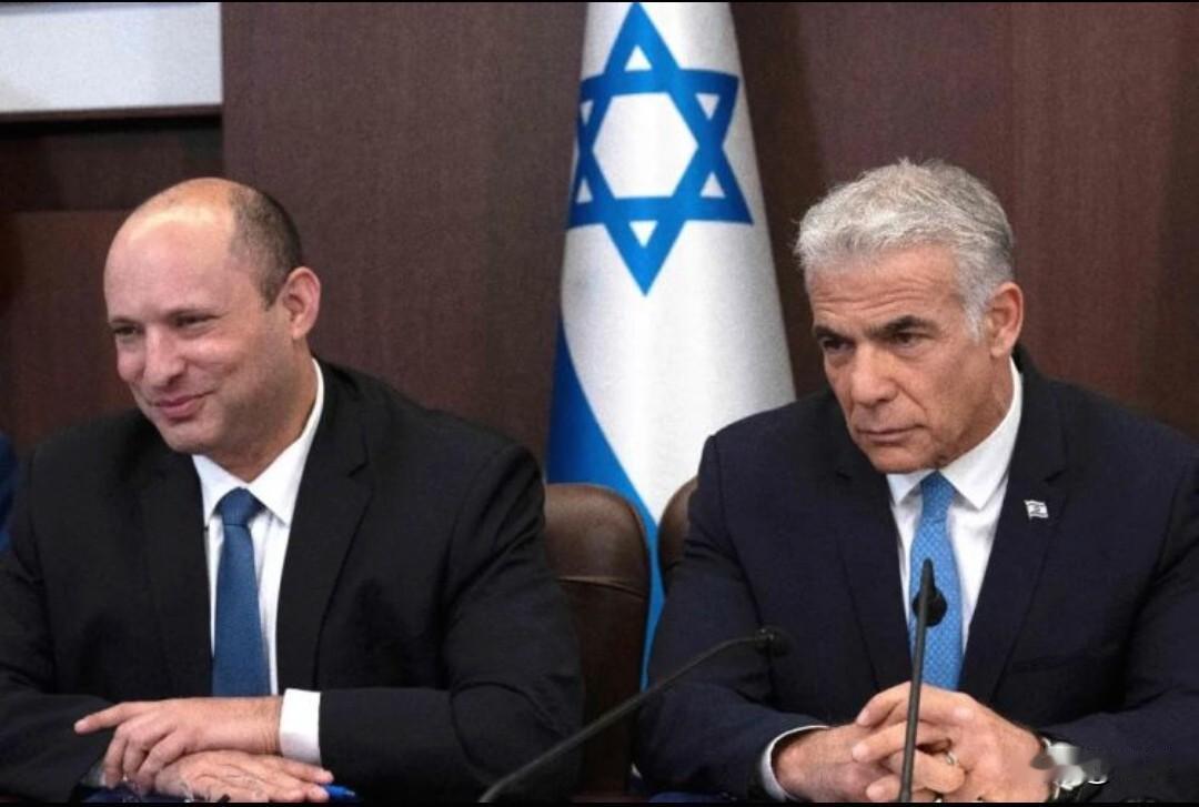 内塔尼亚胡，迎来劲敌

2026年4月26日晚上，以色列海边城市海尔兹利亚，一场