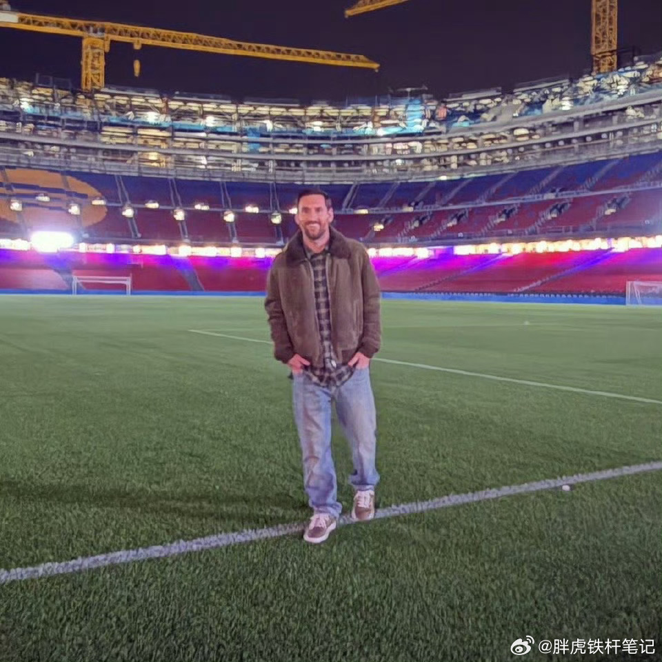 梅西要回诺坎普看一眼，我实在是想不出有哪个不长眼的会“不让他进去”梅西重返诺坎普