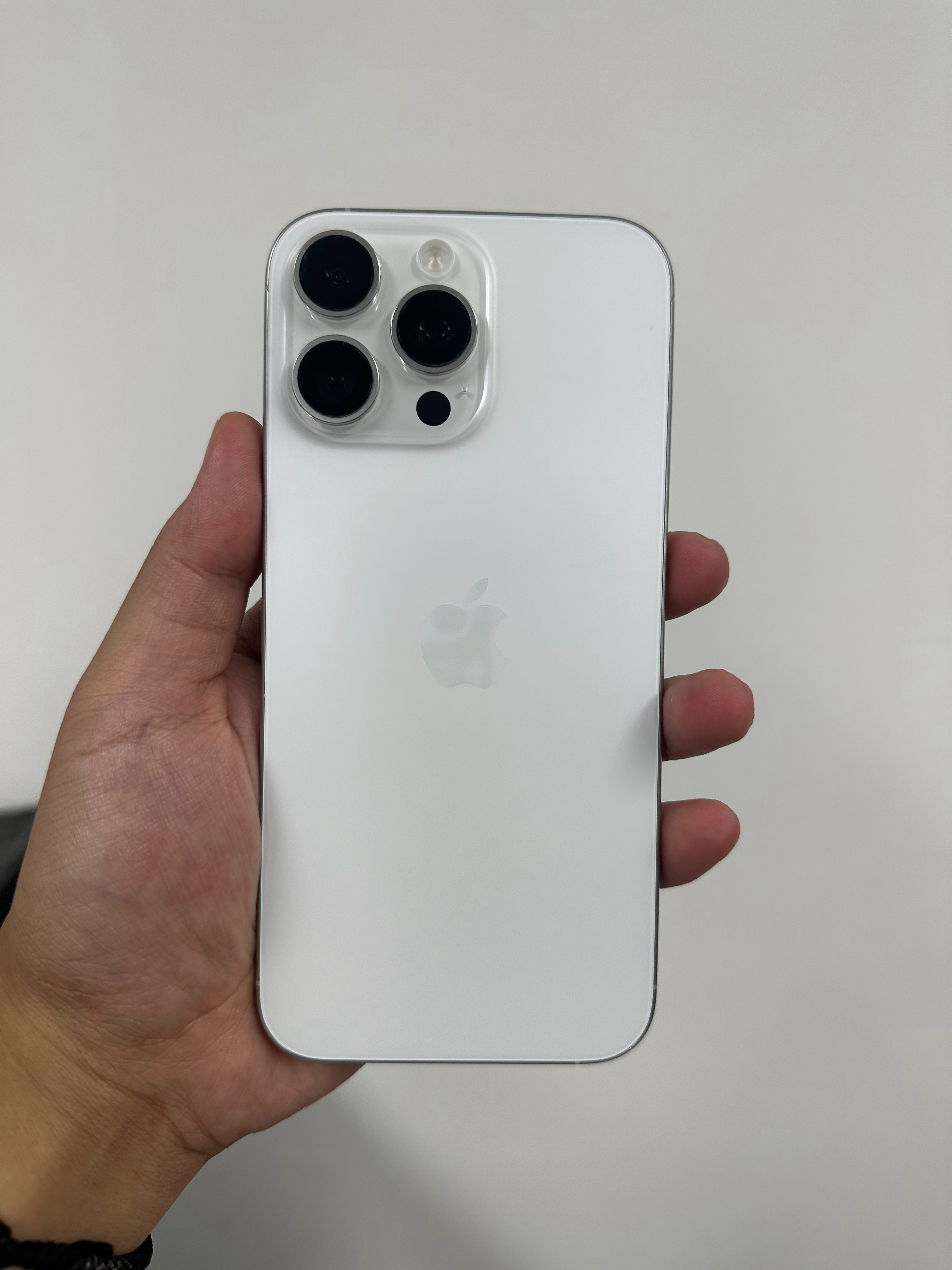 你们的iPhone 16系列电池效率还有多少？我的94%了，我看不少粉丝还有10