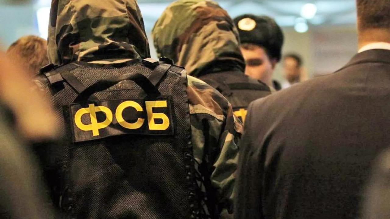 拿欧盟难民身份当赏金招募杀手！乌克兰情报部门阴招败露，俄方当场截下莫斯科刺杀行动