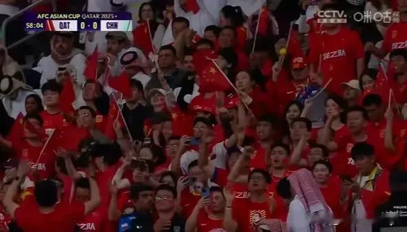 毫无底线！中国男足耻辱出局，一战让我们彻底认清事实，中国男足需要大刀阔斧的改革。