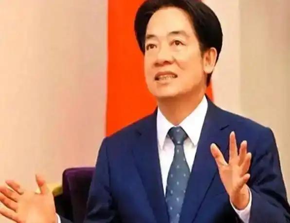 赖清德回台第三天，嘴还硬着，党内却已经开始抢椅子了

赖清德刚“偷飞”斯威士兰回